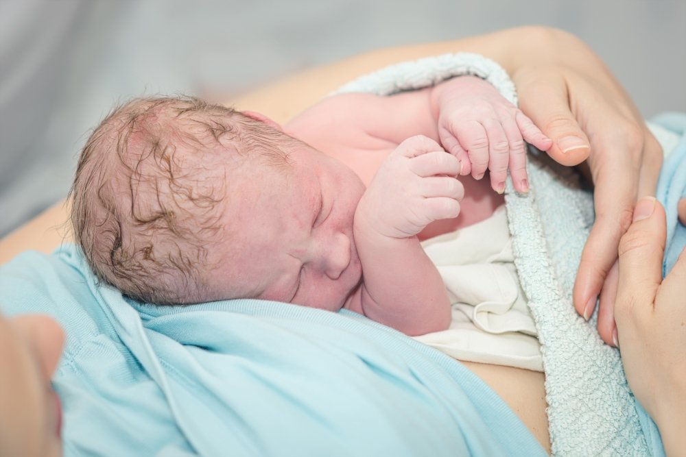 Mamá y recién nacido: su primera hora debe ser sagrada