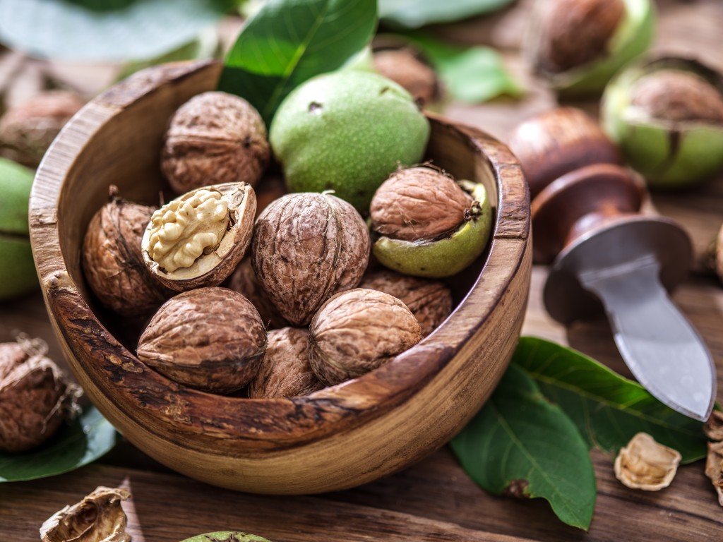 ¿Qué hacer con las nueces difíciles? Ponerlas en el congelador