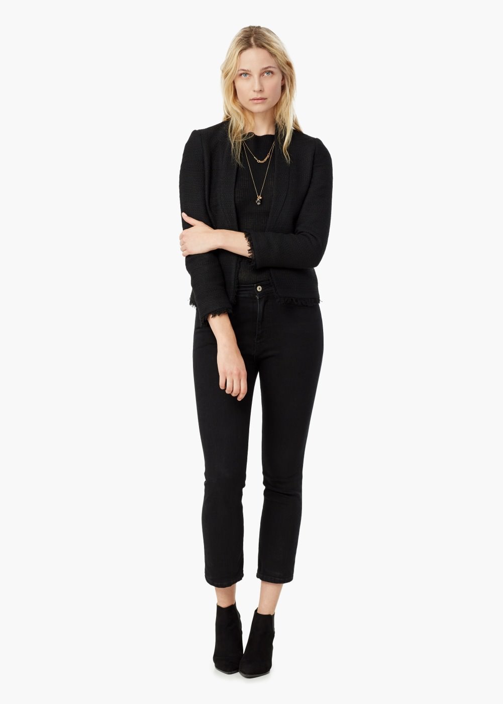 Look total black